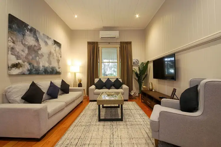 13 Leonard Street, Woolloongabba QLD 4102