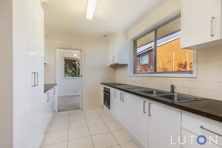 38 MacFarland Crescent, Chifley ACT 2606