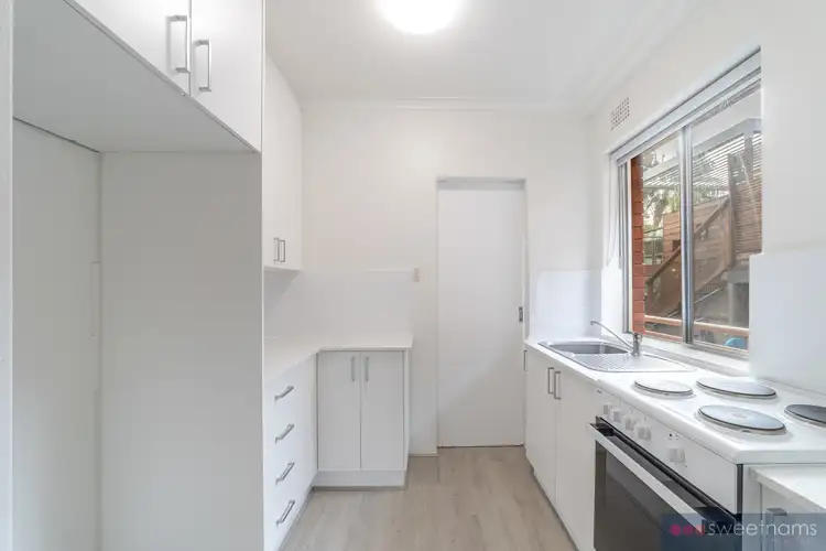 Third view of Homely apartment listing, 4/25 Ashburner Street, Manly NSW 2095