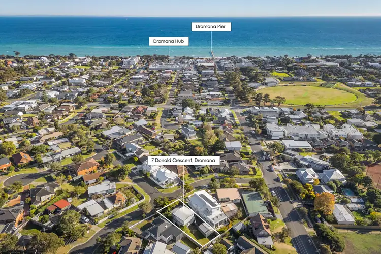 Second view of Homely house listing, 7 Donald Crescent, Dromana VIC 3936