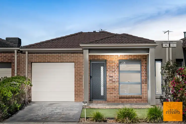Main view of Homely unit listing, 1/4 Starflower Way, Truganina VIC 3029