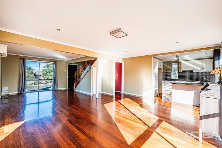 Second view of Homely house listing, 7 Prouse Place, Werribee VIC 3030