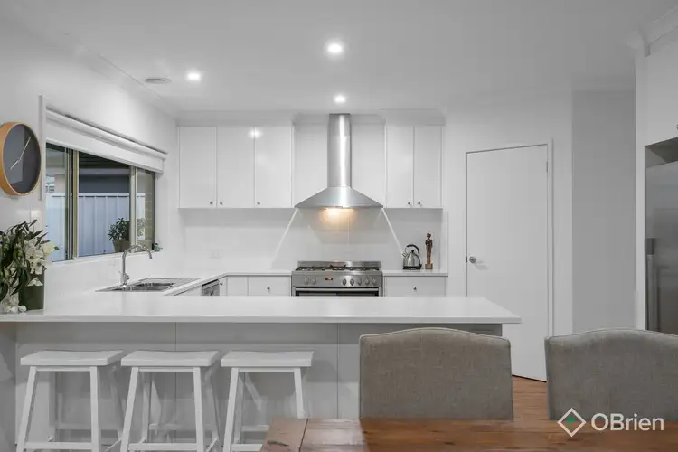 Third view of Homely house listing, 5 Pembroke Crescent, Wodonga VIC 3690