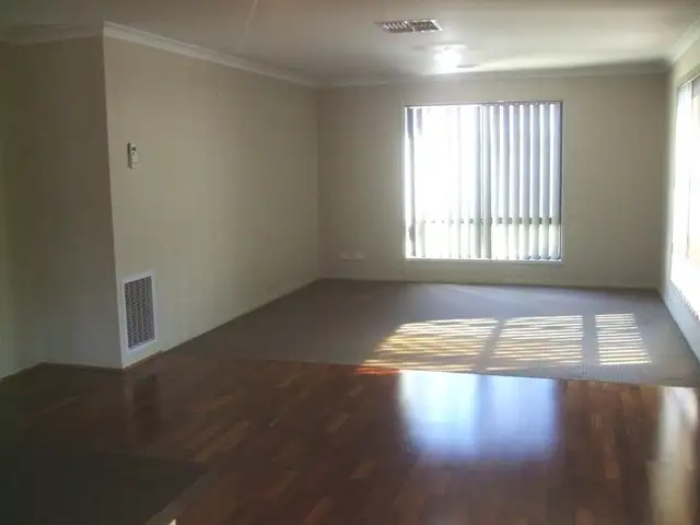 Third view of Homely house listing, 10 Fortescue Street, Wodonga VIC 3690