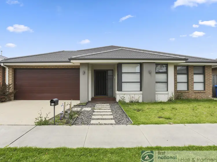14 Hoosier Road, Clyde North VIC 3978