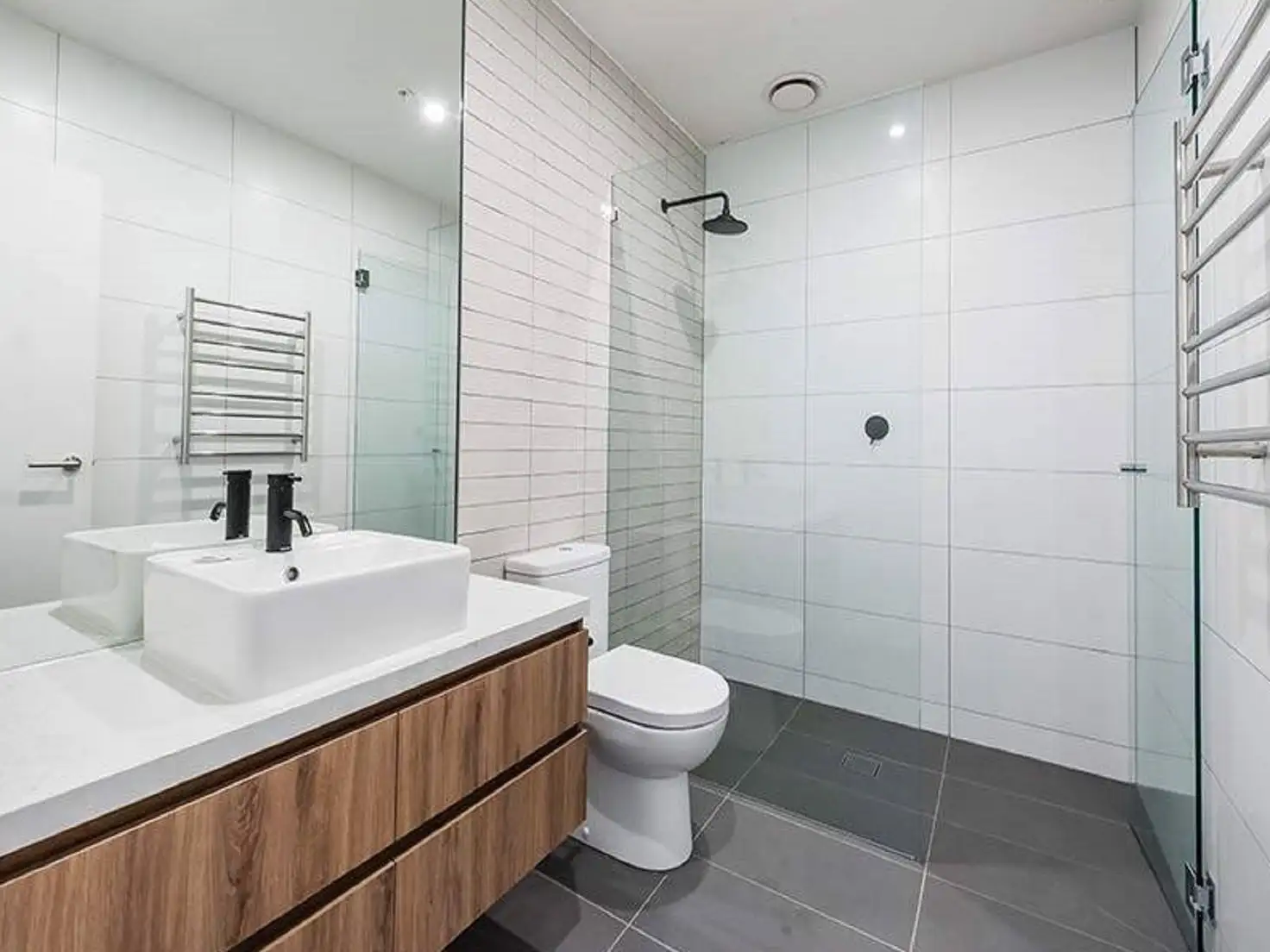 Main view of Homely apartment listing, 101/127 Gardenvale Road, Gardenvale VIC 3185