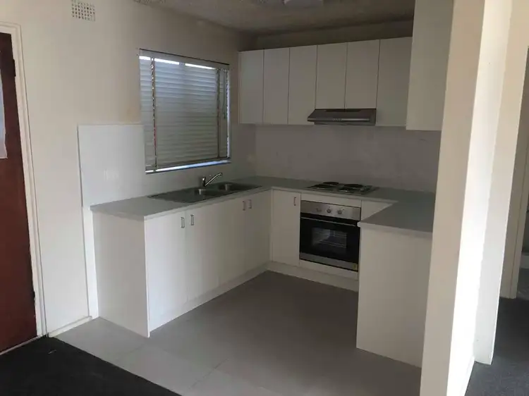 Fifth view of Homely unit listing, 1/2 Robwald Avenue, Coniston NSW 2500