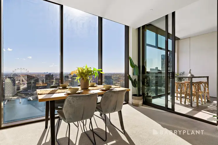 284/8 Waterside Place, Docklands VIC 3008