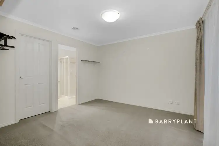 Sixth view of Homely house listing, 7 Gus Court, Pakenham VIC 3810