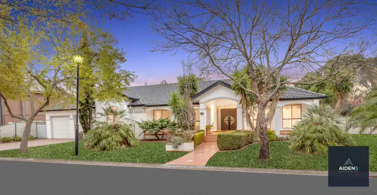 6 Jackson Place, Caroline Springs VIC 3023
