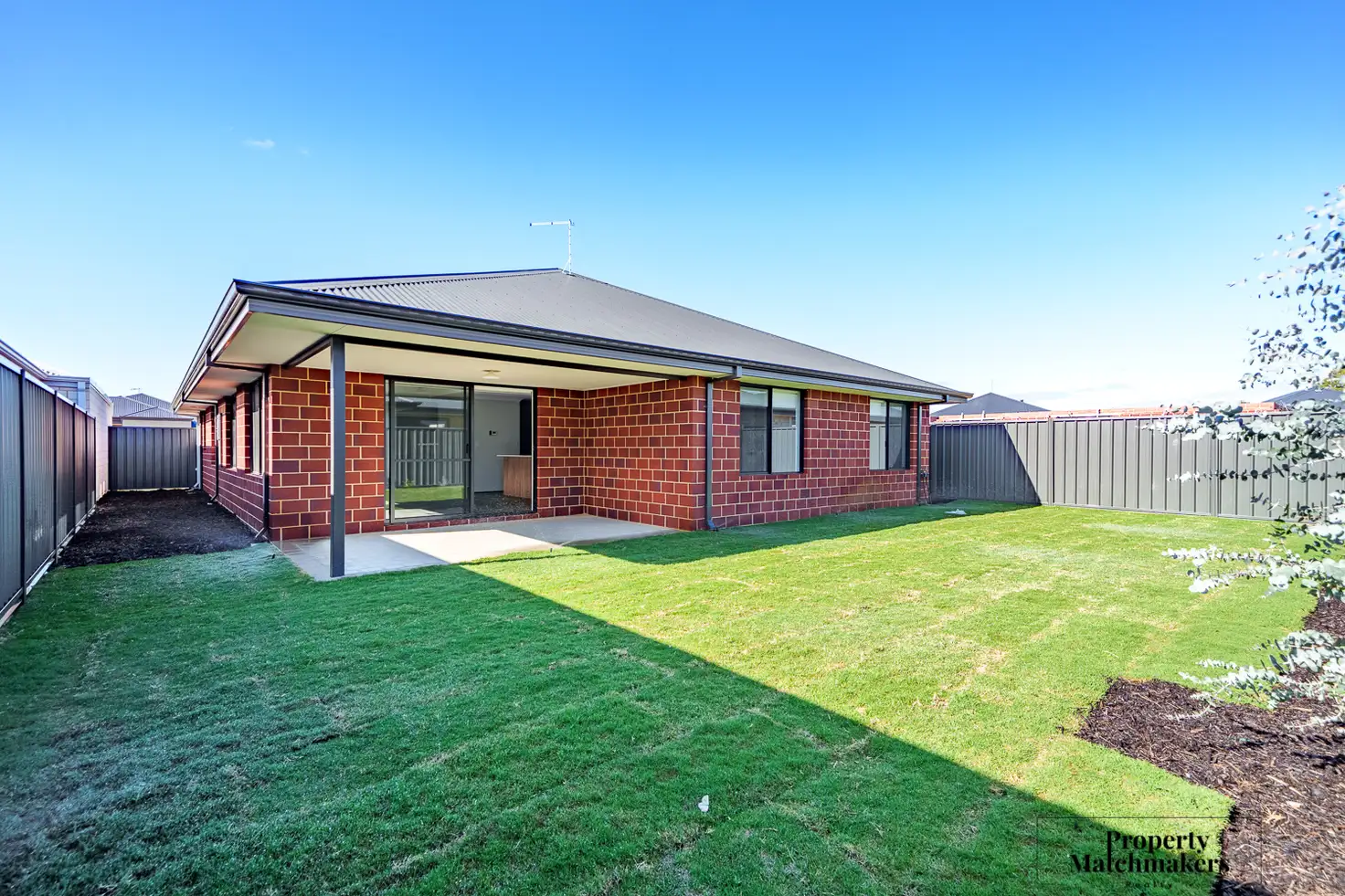 Main view of Homely house listing, 8 Jinsha Road, Hilbert WA 6112