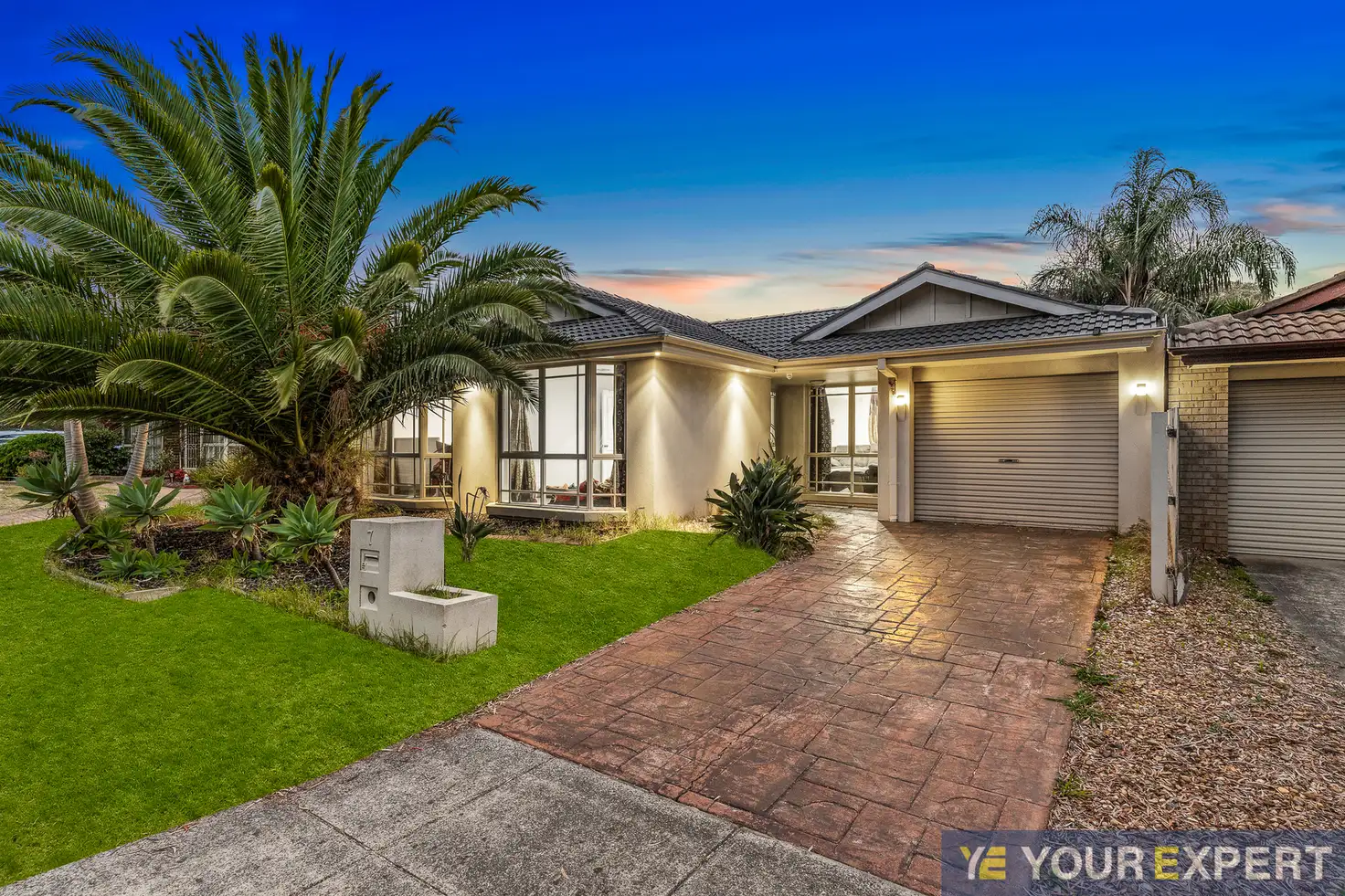 Main view of Homely house listing, 7 Dutton Close, Lynbrook VIC 3975