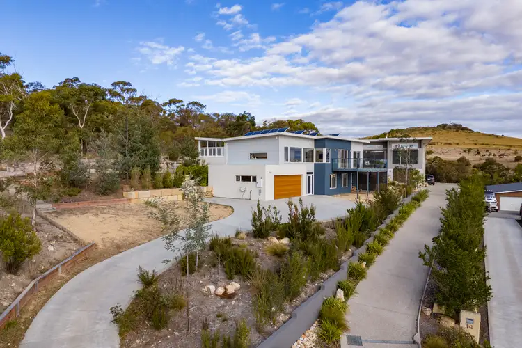 7 Pintoresca Place, Tranmere TAS 7018