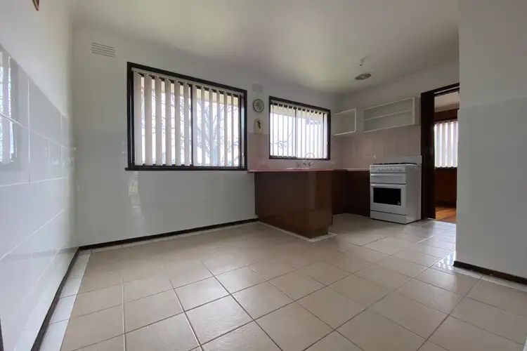 Third view of Homely house listing, 6 Benbury Close, St Albans VIC 3021