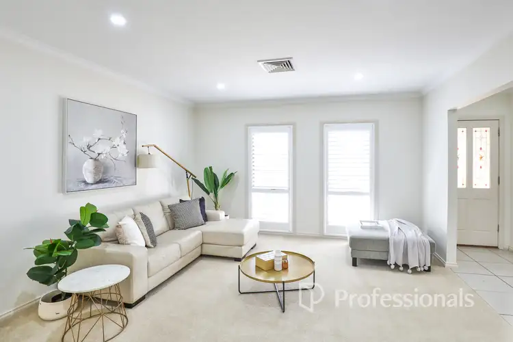 Second view of Homely house listing, 4 Orlando Court, Mildura VIC 3500