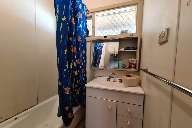 Fifth view of Homely semi-detached listing, 17B Beeck Street, Katanning WA 6317