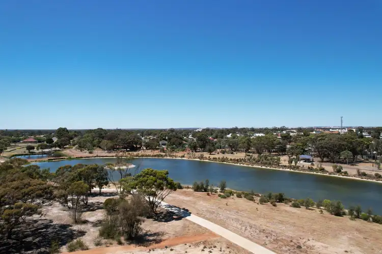 Sixth view of Homely semi-detached listing, 17B Beeck Street, Katanning WA 6317
