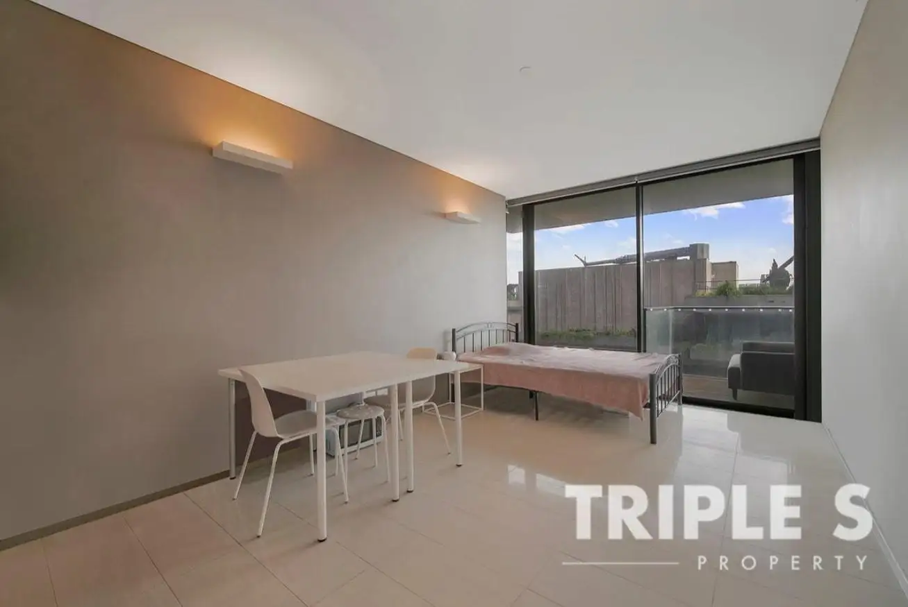 Main view of Homely apartment listing, Level 17/1702/3 Carlton Street, Chippendale NSW 2008