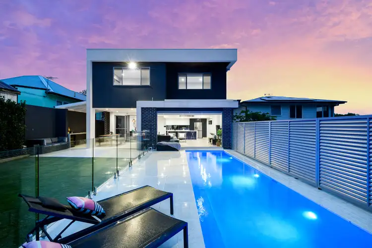114 Woronora Crescent