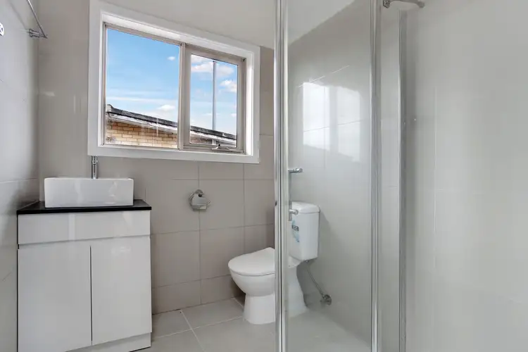 Sixth view of Homely unit listing, 1/5 Madeleine Road, Clayton VIC 3168