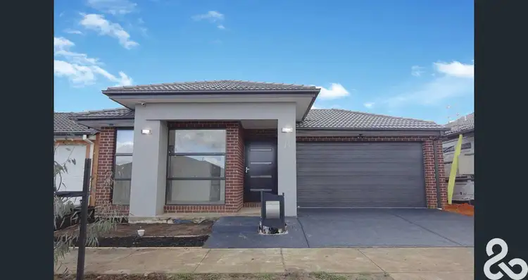 24 Bombala Crescent, Craigieburn VIC 3064