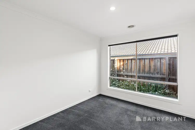 Fifth view of Homely house listing, 28 Cascade Way, Pakenham VIC 3810
