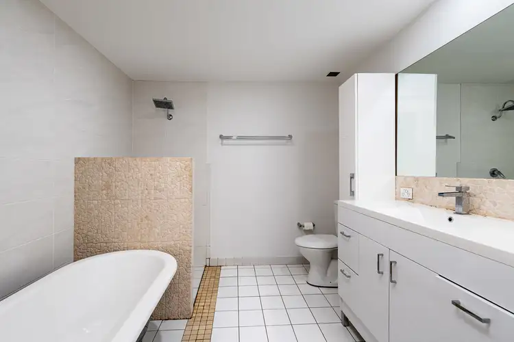 Fifth view of Homely apartment listing, L6/274 Botany Road, Alexandria NSW 2015