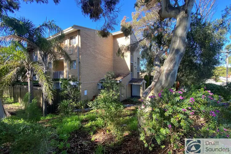 8/84 Stanley Street, Scarborough WA 6019