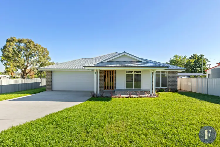 37 Brial Street