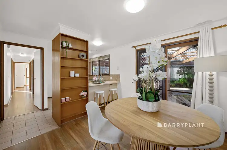 Fifth view of Homely house listing, 4 Facey Court, Narre Warren VIC 3805
