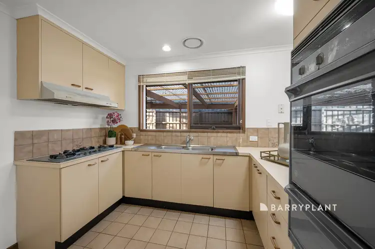 Sixth view of Homely house listing, 4 Facey Court, Narre Warren VIC 3805