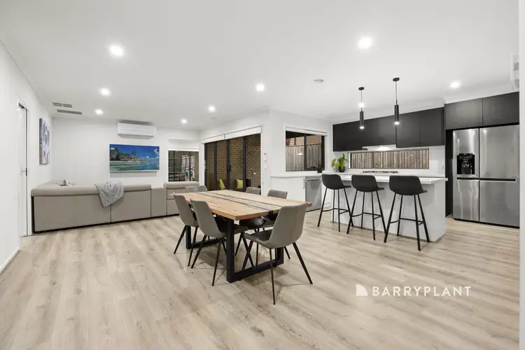 Third view of Homely house listing, 2 Shannon Court, Drouin VIC 3818