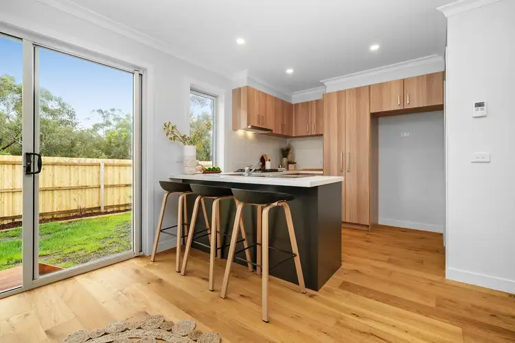 Third view of Homely unit listing, 10 Eileen Close, Croydon VIC 3136