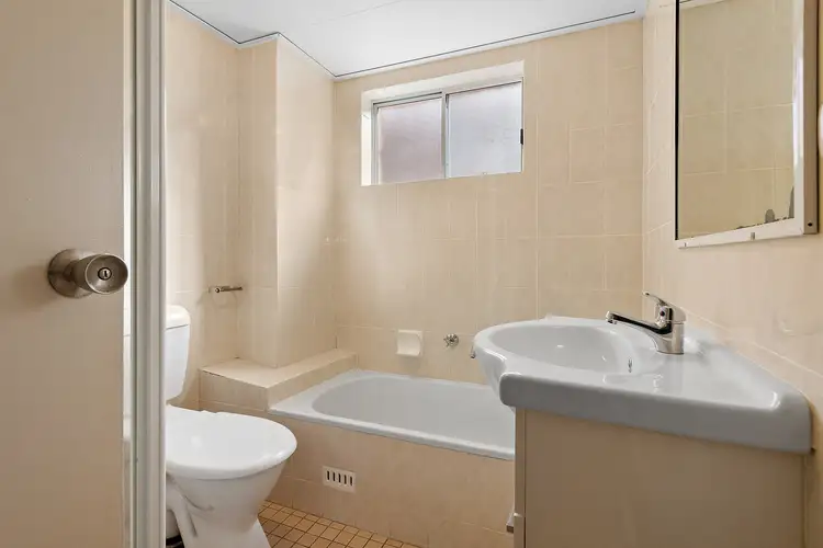 Fifth view of Homely unit listing, 10/29-35 Preston Avenue, Engadine NSW 2233