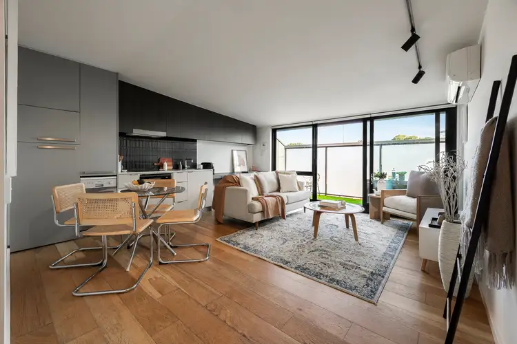 209/131 Acland Street, St Kilda VIC 3182