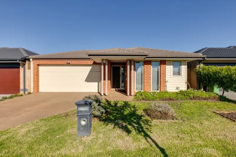 Main view of Homely house listing, 7 Pegasus Street, Pakenham VIC 3810