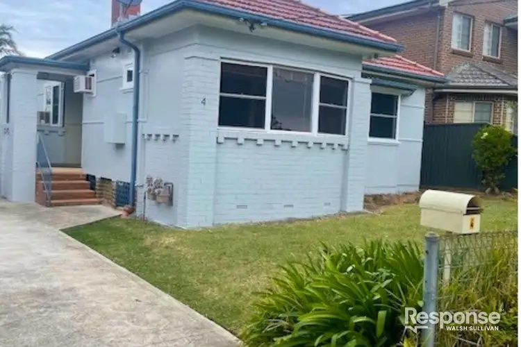 4 Moir Avenue, Northmead NSW 2152