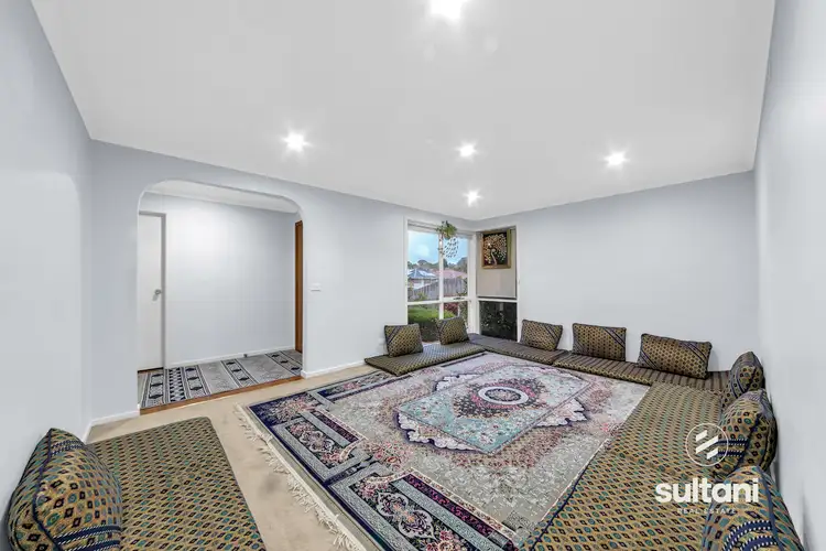 Fifth view of Homely house listing, 50 Girvan Circuit, Endeavour Hills VIC 3802