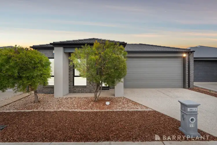 Second view of Homely house listing, 11 Ninn Street, Werribee VIC 3030