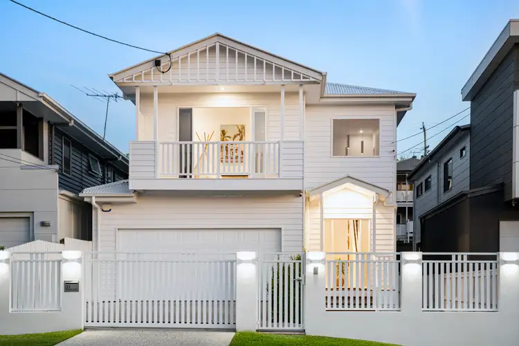 31 Greens Road, Coorparoo QLD 4151
