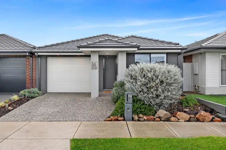 Main view of Homely house listing, 39 Diplomat Crescent, Cranbourne South VIC 3977