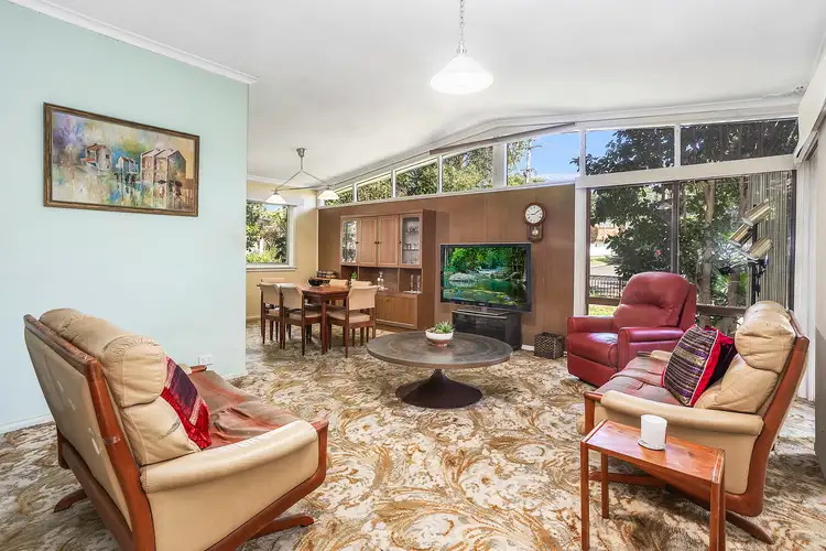 Second view of Homely house listing, 1 Urambi Place, Engadine NSW 2233