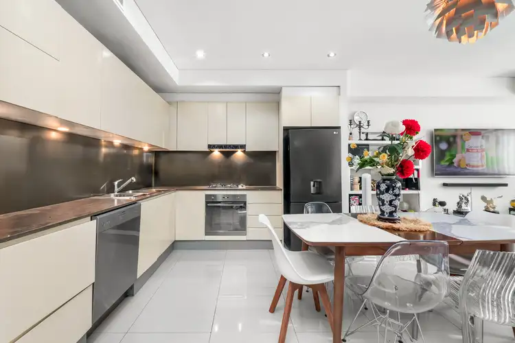 Level 4/2404/43-45 Wilson Street, Botany NSW 2019