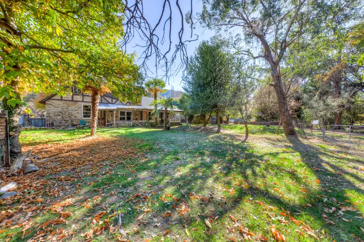 203 Great Alpine Road, Harrietville VIC 3741
