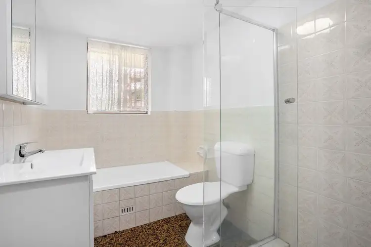 Fourth view of Homely unit listing, 10/31 Boronia Street, Dee Why NSW 2099