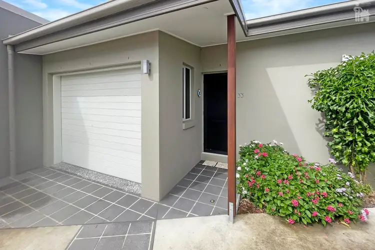 33/138 Cypress Street, Urangan QLD 4655