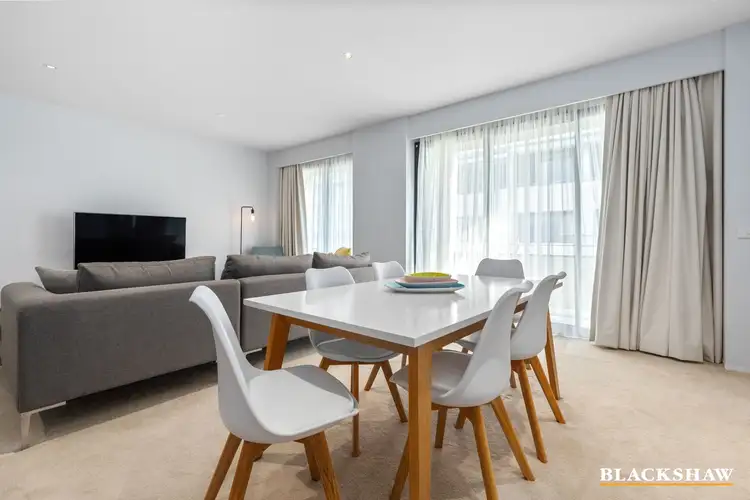 24/7 Sydney Avenue, Barton ACT 2600