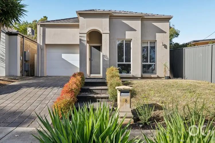 38 Edinburgh Crescent, Old Reynella SA 5161