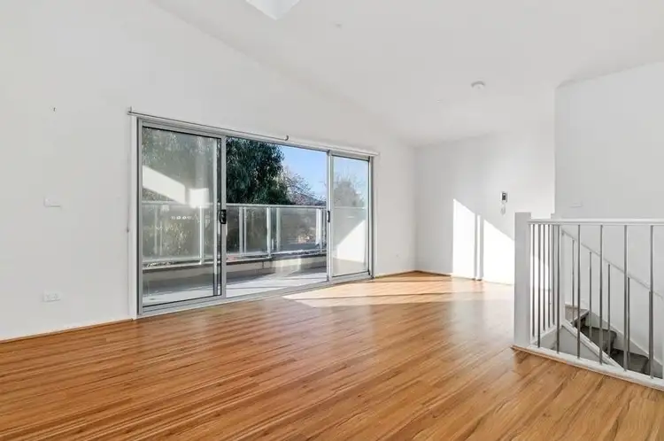 10/17 Tormore Road, Boronia VIC 3155