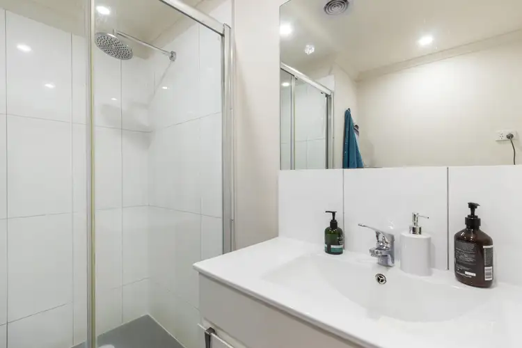 Fifth view of Homely apartment listing, 10/17 Tormore Road, Boronia VIC 3155